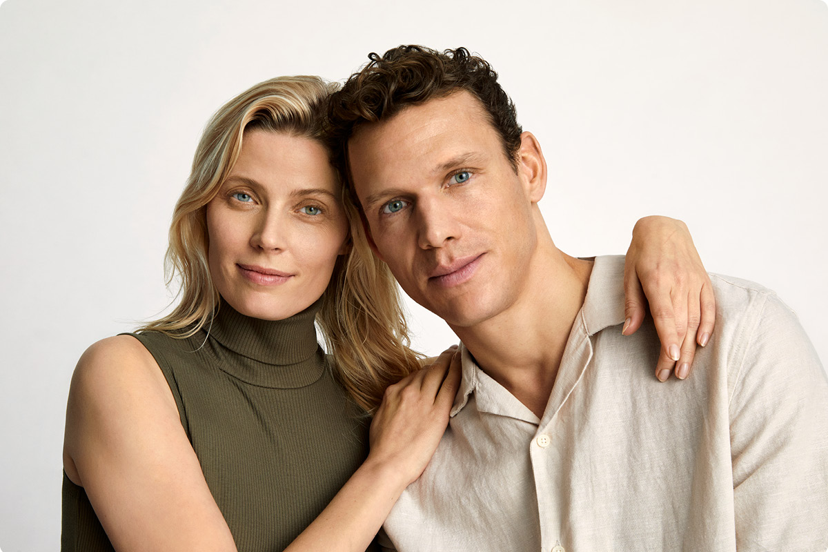 Authentisches Imagebild mit Mann und Frau zur Darstellung des dermatologischen Selbstverständnisses von Galderma